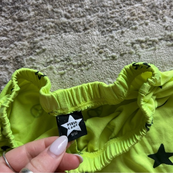 Pixie Lane Shorts - Picture 4 of 6